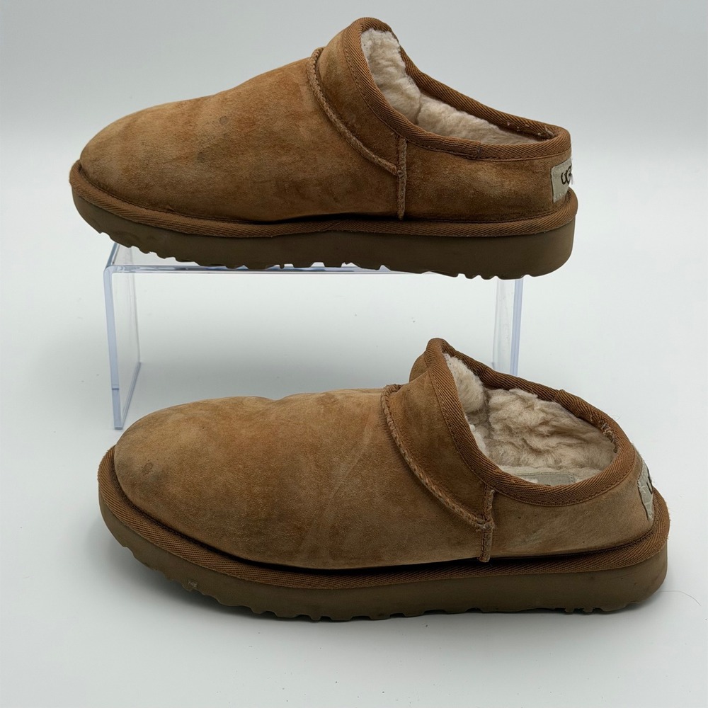 UGG Classic Slipper Womens 7 Chestnut Suede Sheepskin Lined Slip On Shoes